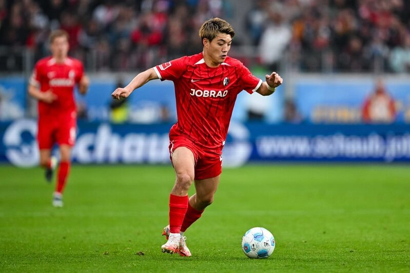 Frankfurt vs FC Koln - Đại Bàng trở lại